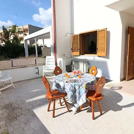 Casa Flavia A Vicino Al Mare 펜션 *